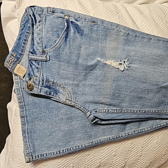 Y2K Arizona Jean Co Light Wash Denium Distressed Low-Rise Flare-Leg Size 5 - Picture 2 of 10